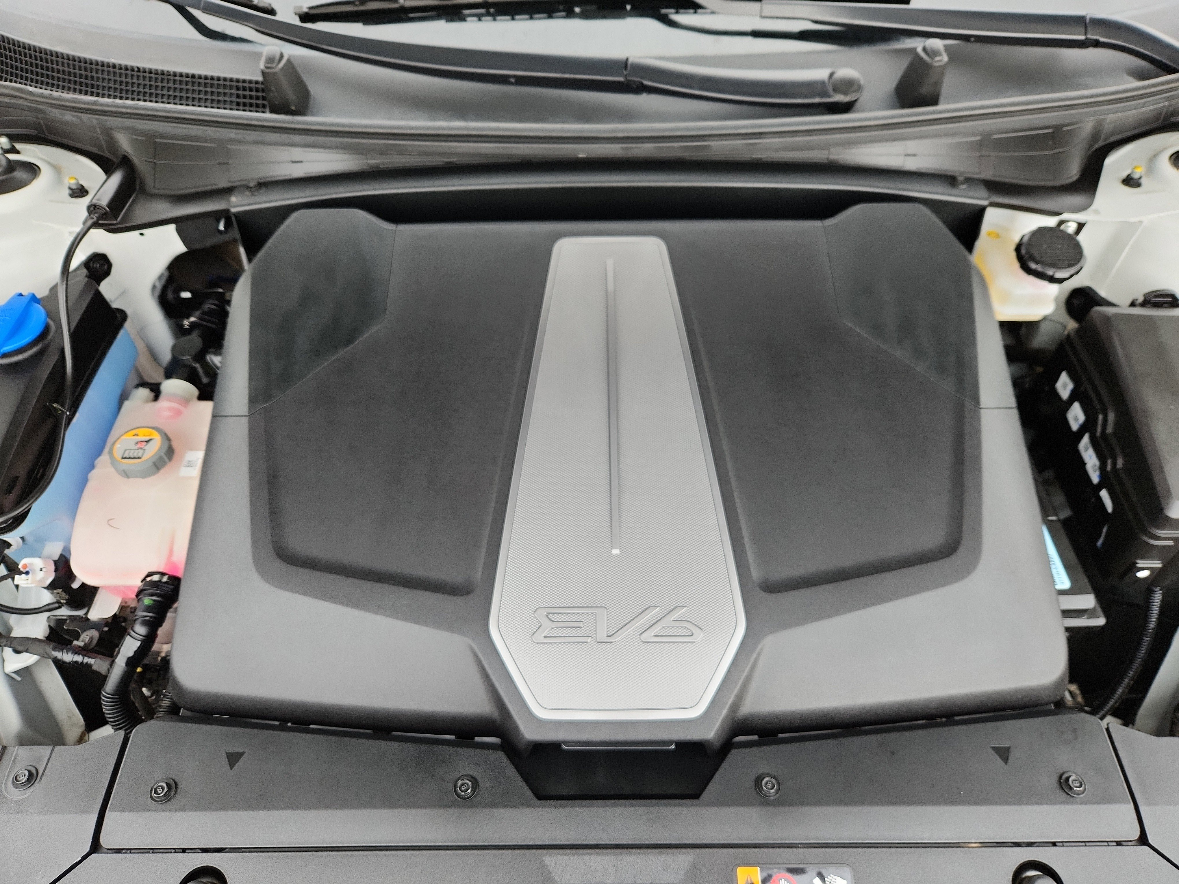 Used 2025 Kia EV6 GT-Line image 14