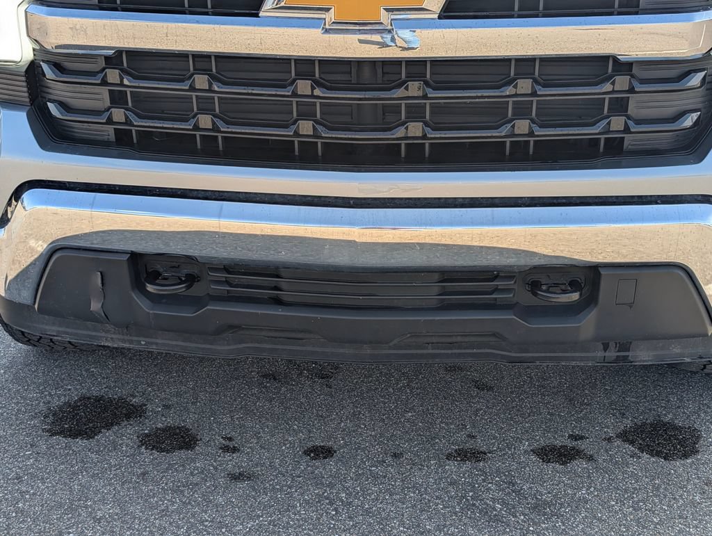 Used 2024 Chevrolet Silverado 1500 LT AWD/4WD image 37