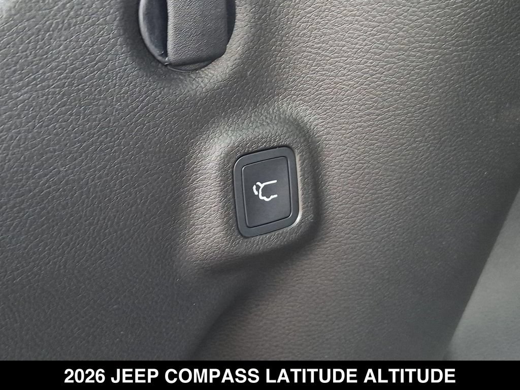 New 2026 Jeep Compass Latitude AWD/4WD image 24
