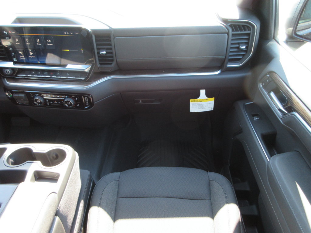 New 2026 Chevrolet Silverado 1500 LT w/ Z71 Off-Road Package AWD/4WD image 18