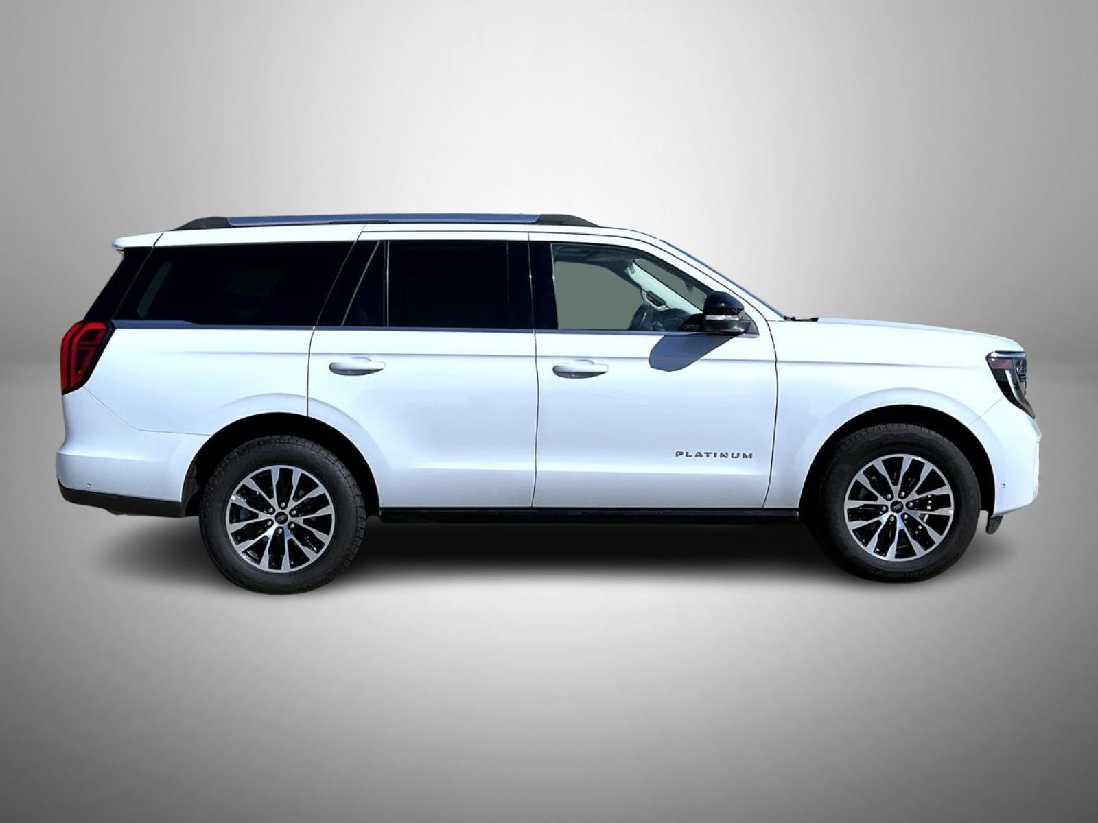 Used 2025 Ford Expedition Platinum AWD/4WD image 4