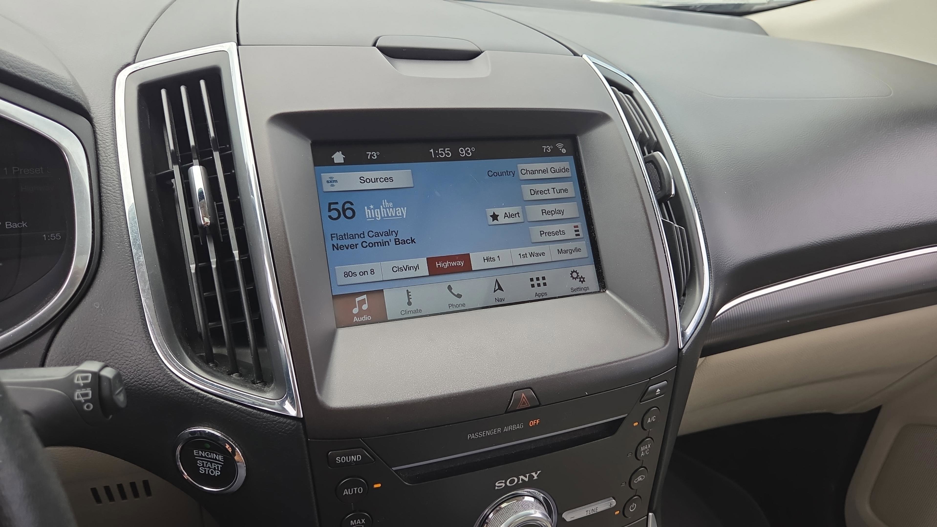Used 2018 Ford Edge Titanium w/ Equipment Group 301A FWD image 27
