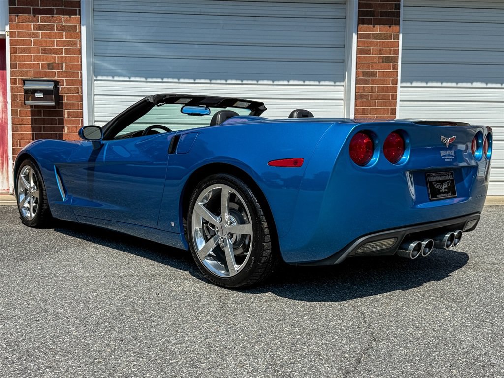 Used 2008 Chevrolet Corvette Convertible RWD image 24
