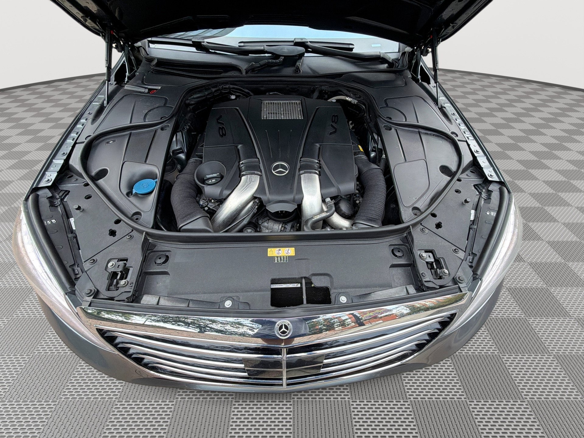 Used 2017 Mercedes-Benz S 550 4MATIC Sedan image 18