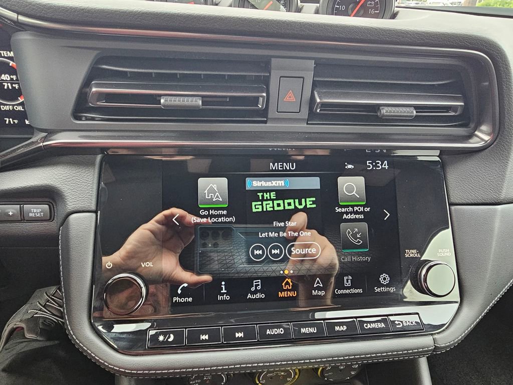 Used 2024 Nissan Z Performance w/ Floor Mat Package image 18