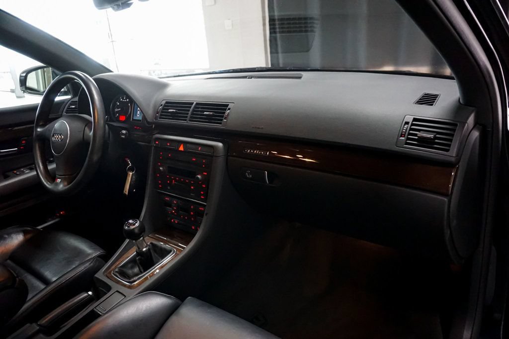 Used 2004 Audi S4 Sedan AWD/4WD image 29