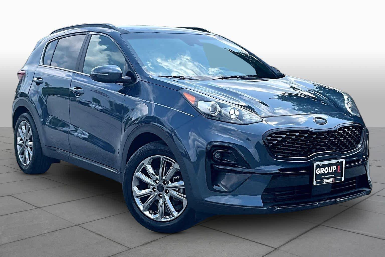 Used 2021 Kia Sportage S w/ S FWD Premium Package image 3