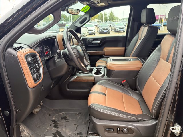 Certified 2020 Chevrolet Silverado 1500 High Country w/ Technology Package AWD/4WD image 11