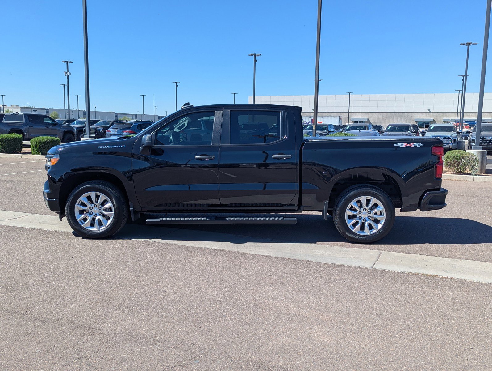 Certified 2024 Chevrolet Silverado 1500 Custom image 2