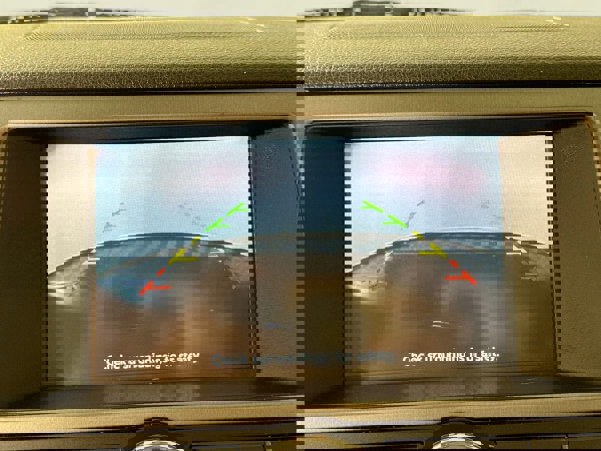 Used 2014 Nissan Armada Platinum image 15