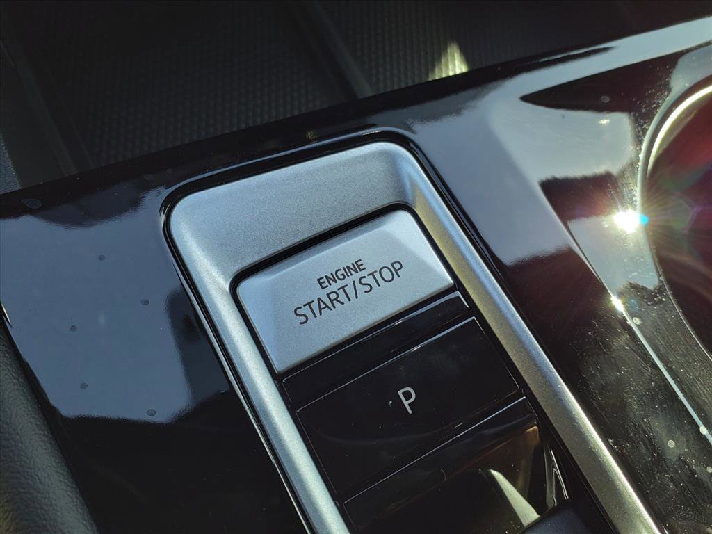 New 2026 Volkswagen Atlas Cross Sport SE image 19