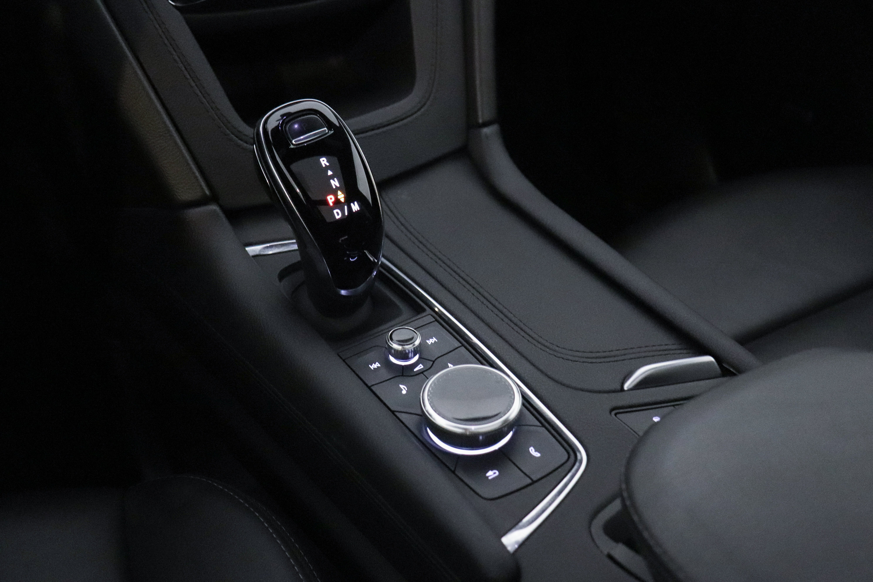 Certified 2023 Cadillac XT5 Sportv image 33