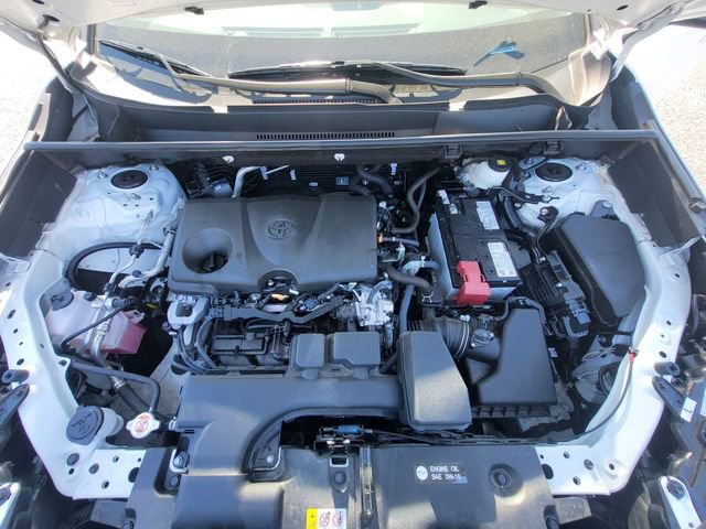 Used 2025 Toyota RAV4 XLE image 9