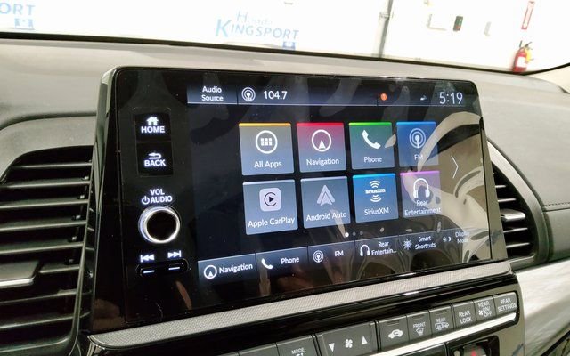 Used 2025 Honda Odyssey Elite image 21