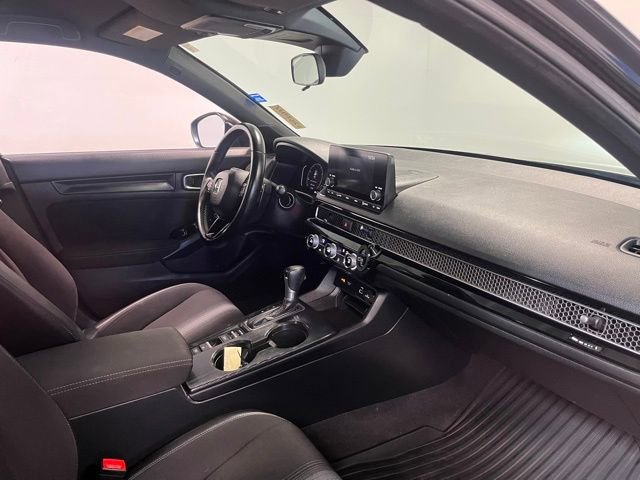 Used 2022 Honda Civic Sport image 11