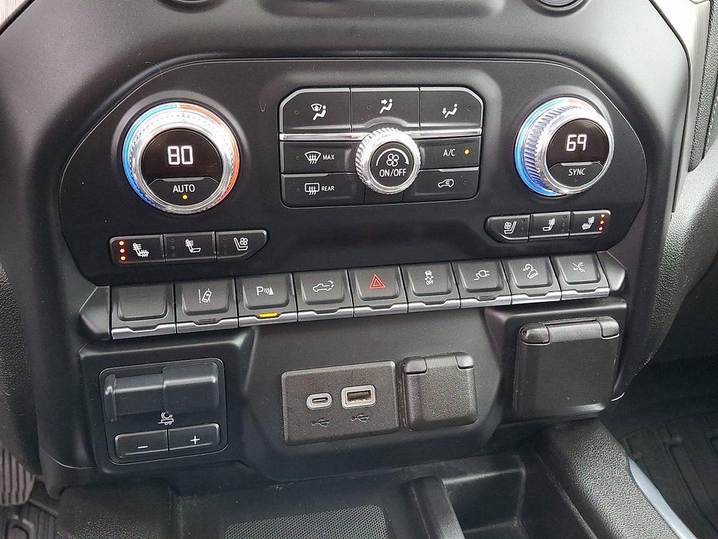 Used 2021 GMC Sierra 2500 Denali w/ Denali Ultimate Package image 16