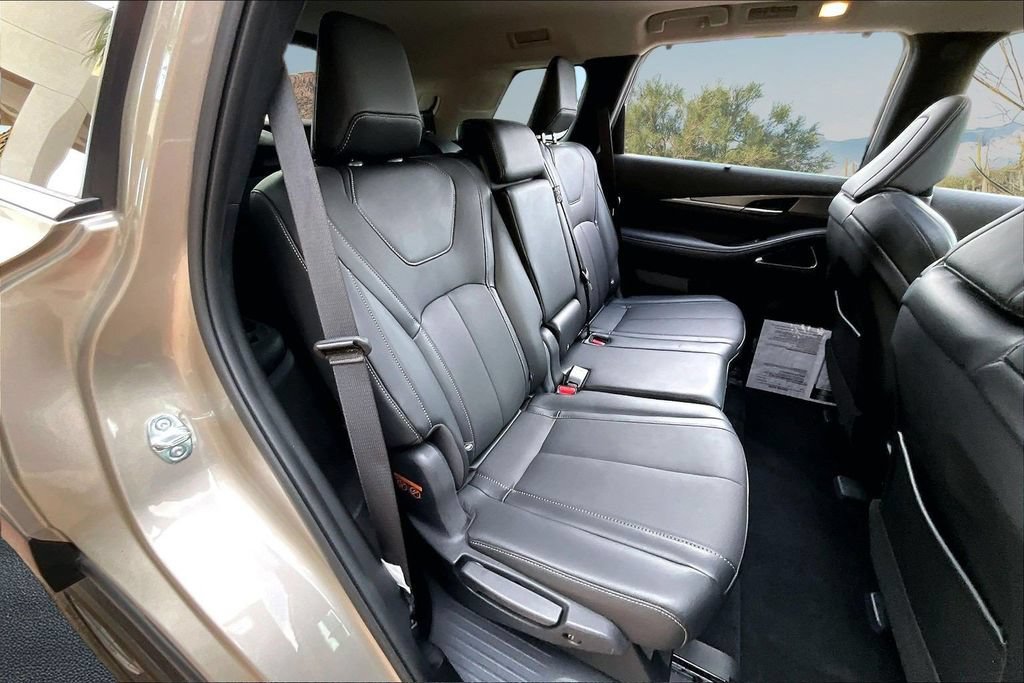 Used 2026 INFINITI QX60 Luxe w/ Cargo Package FWD image 27