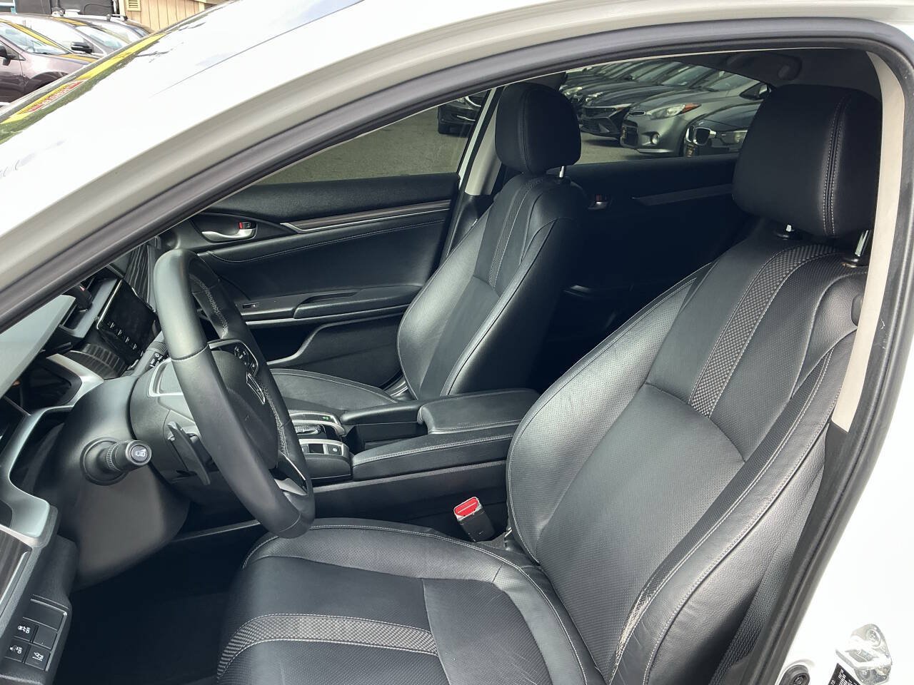 Used 2019 Honda Civic Touring image 21
