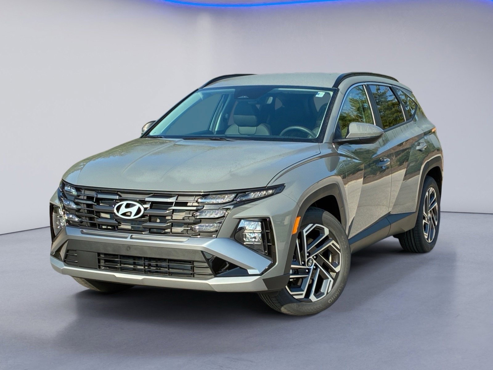 New 2026 Hyundai Tucson SEL Plus FWD image 2