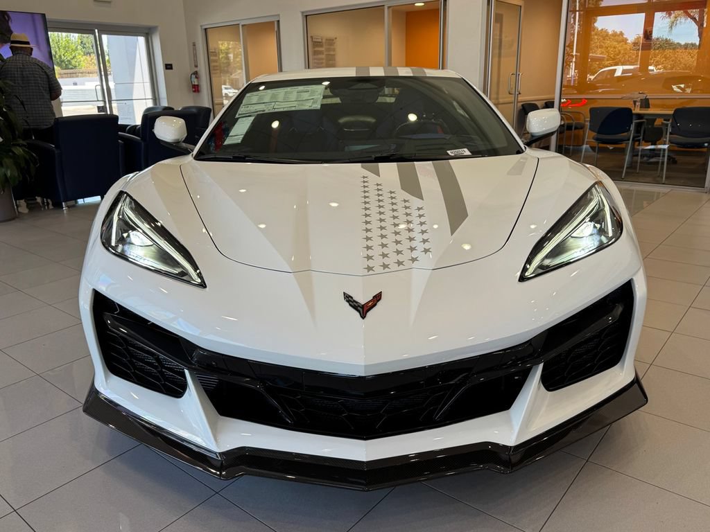 New 2026 Chevrolet Corvette E-Ray w/ Stars & Steel Limited Edition AWD/4WD image 2
