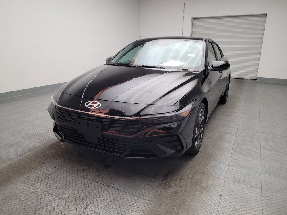 Used 2025 Hyundai Elantra SEL image 15