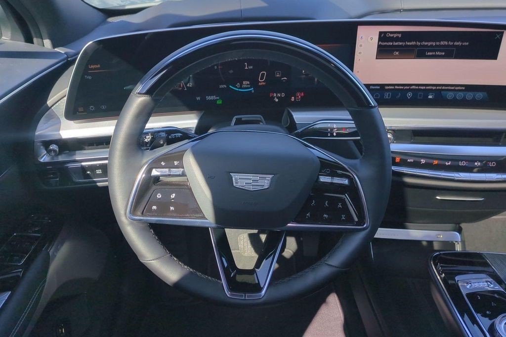 Certified 2026 Cadillac Lyriq Signature Sport AWD/4WD image 1