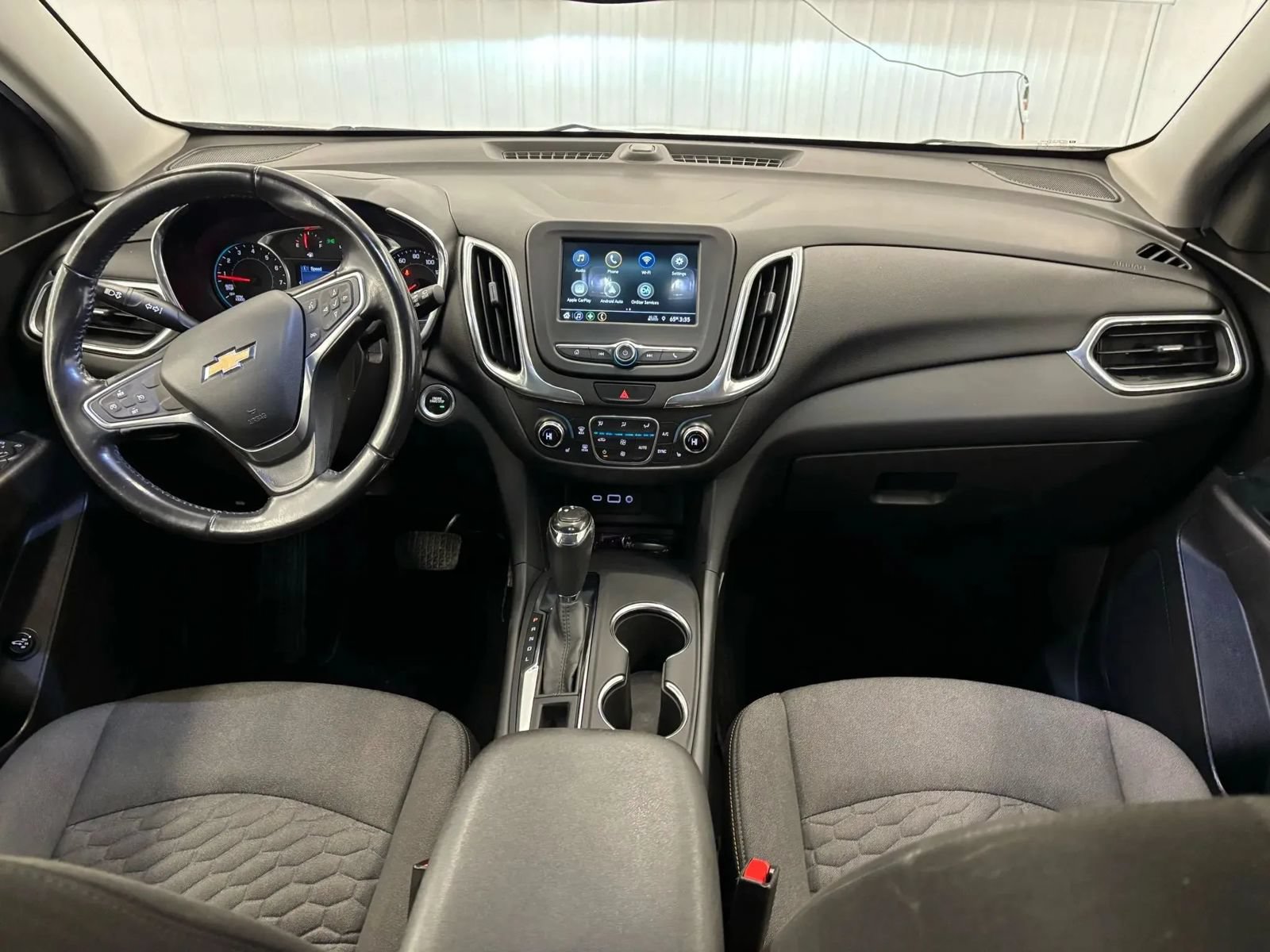 Used 2019 Chevrolet Equinox LT FWD image 17