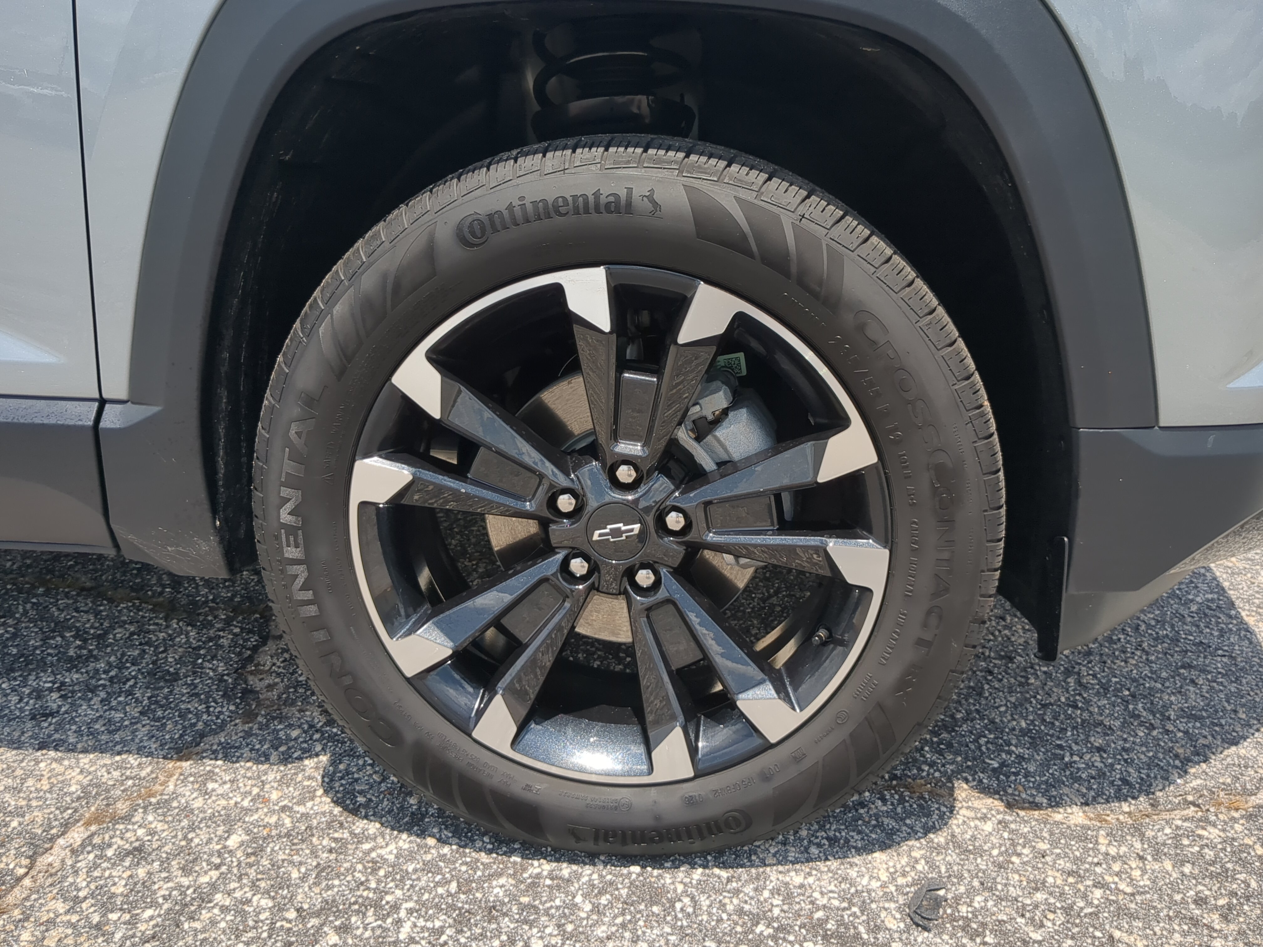 Used 2026 Chevrolet Equinox RS FWD image 9