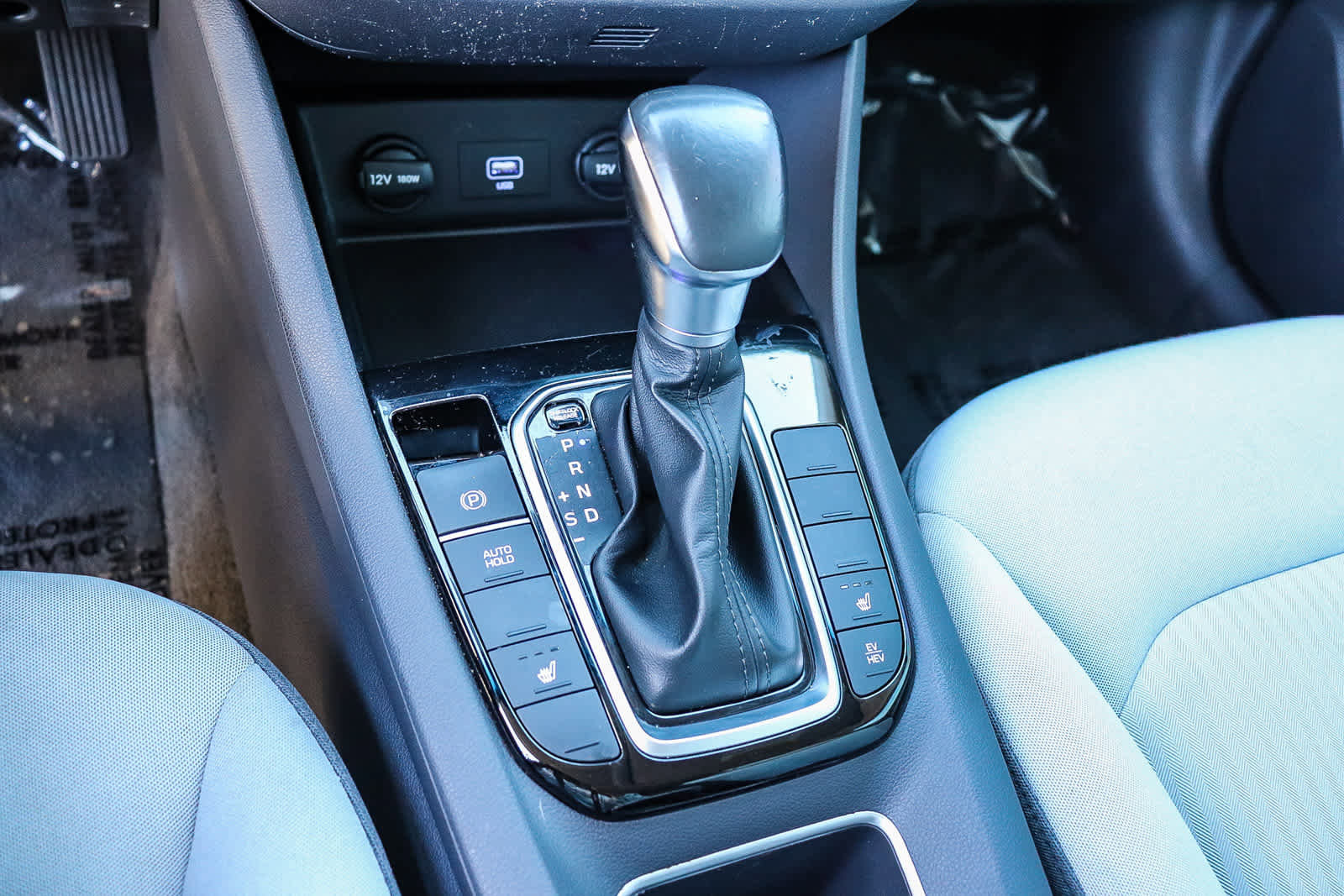 Used 2022 Hyundai Ioniq SE image 23