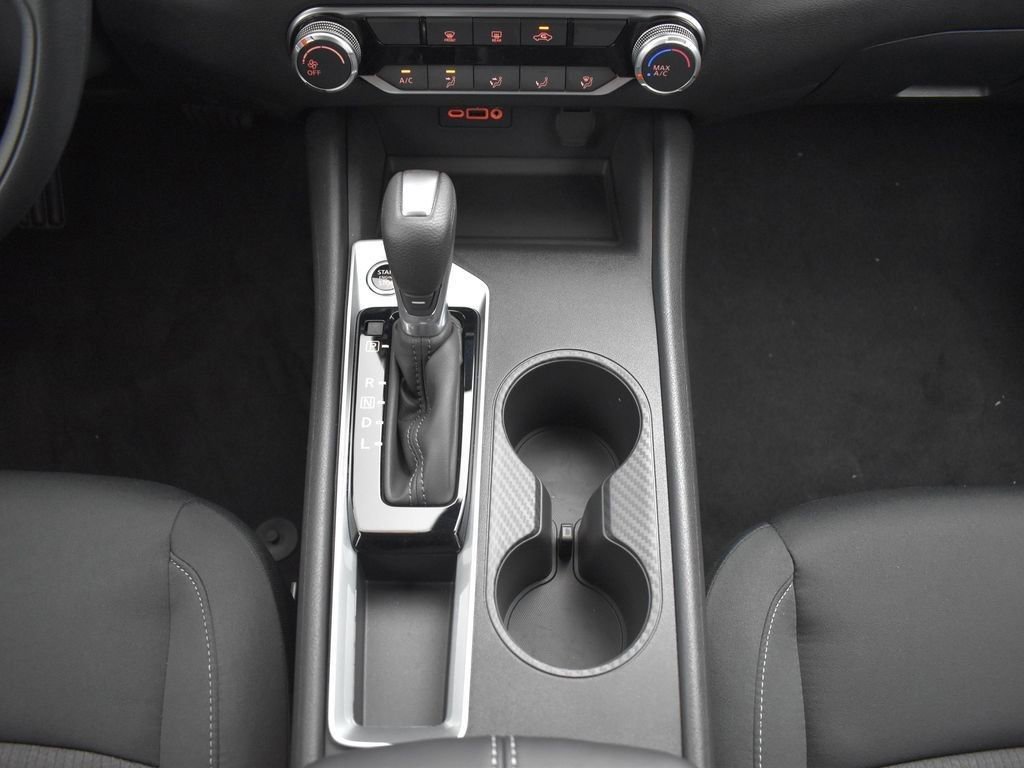 Used 2025 Nissan Altima 2.5 S image 12