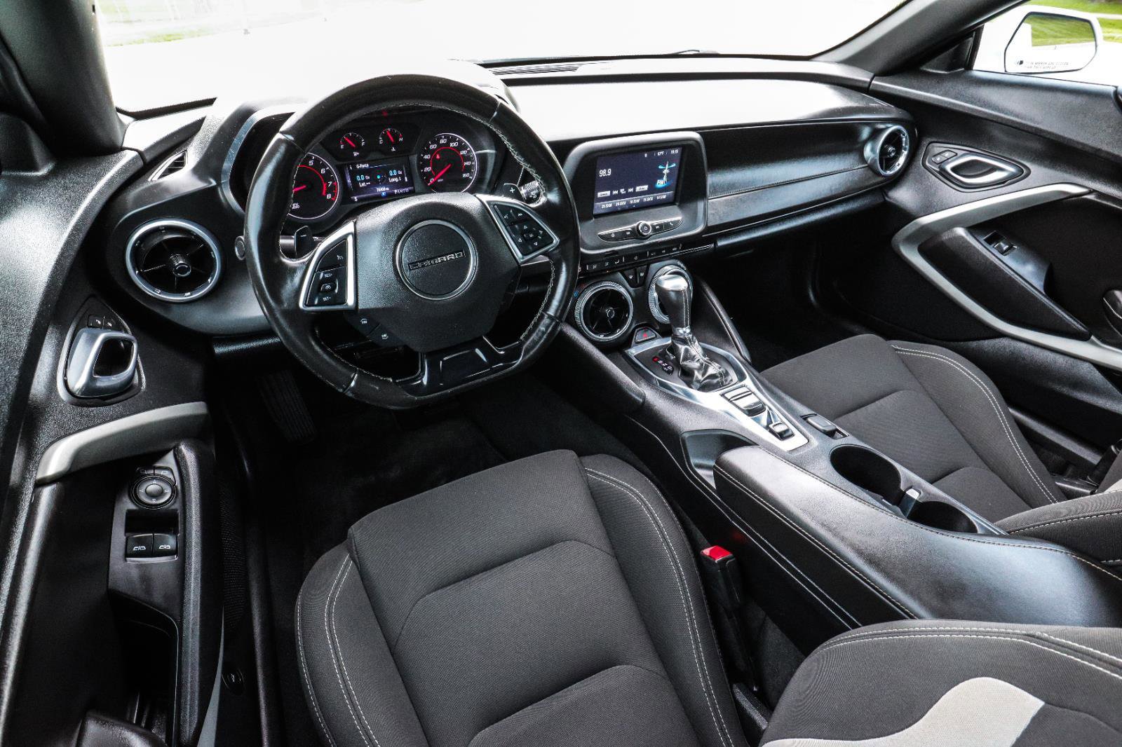 Used 2018 Chevrolet Camaro LT RWD image 19