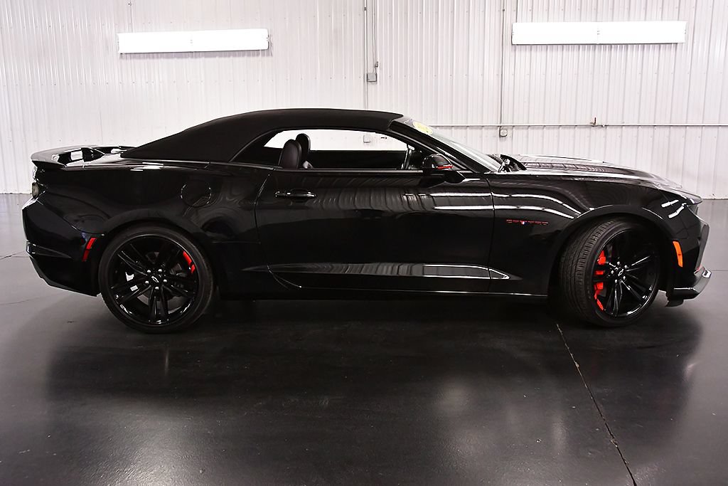 Used 2022 Chevrolet Camaro LT w/ Redline Edition RWD image 32