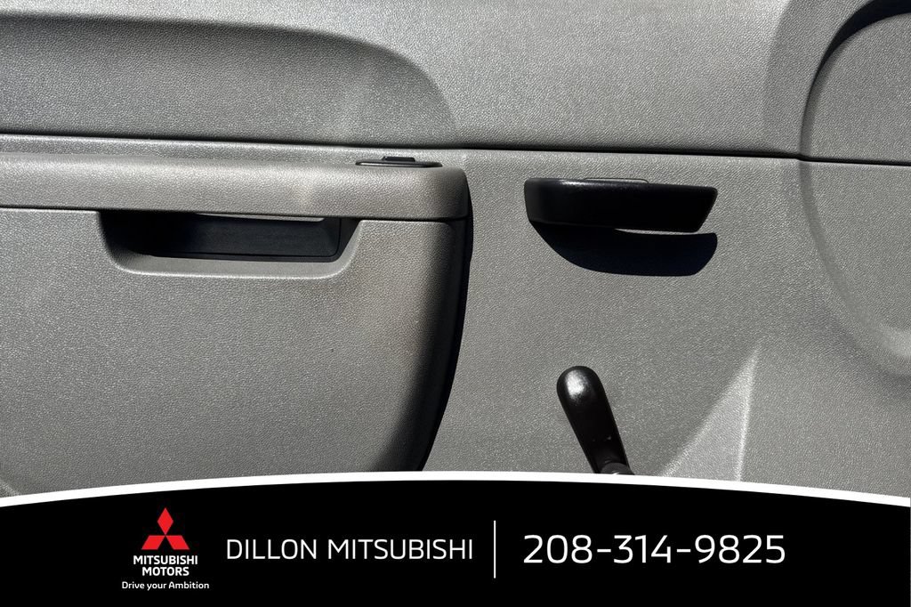Used 2014 Chevrolet Silverado 2500 W/T AWD/4WD image 12