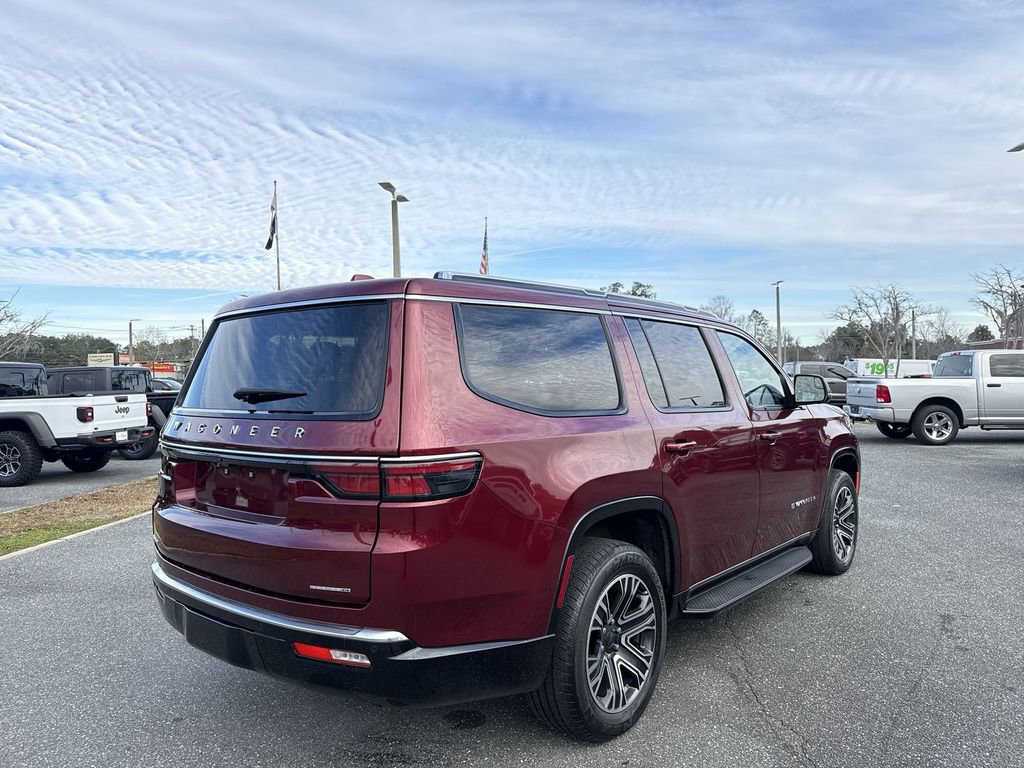 Used 2022 Jeep Wagoneer Series III image 3