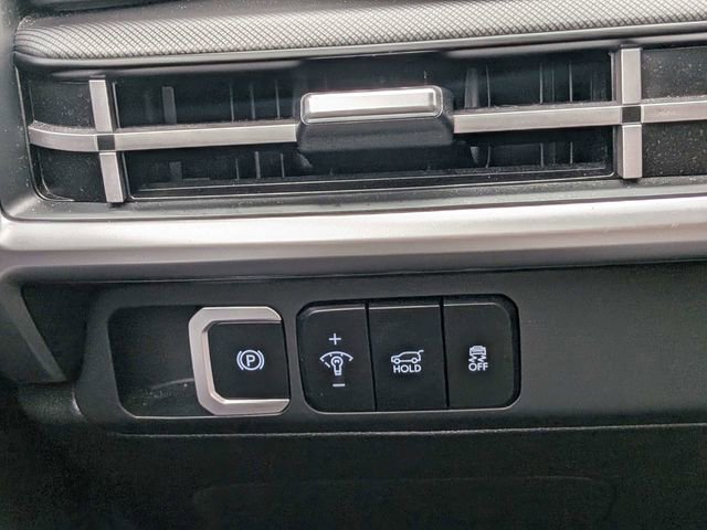 Used 2024 Hyundai Santa Fe SE image 24