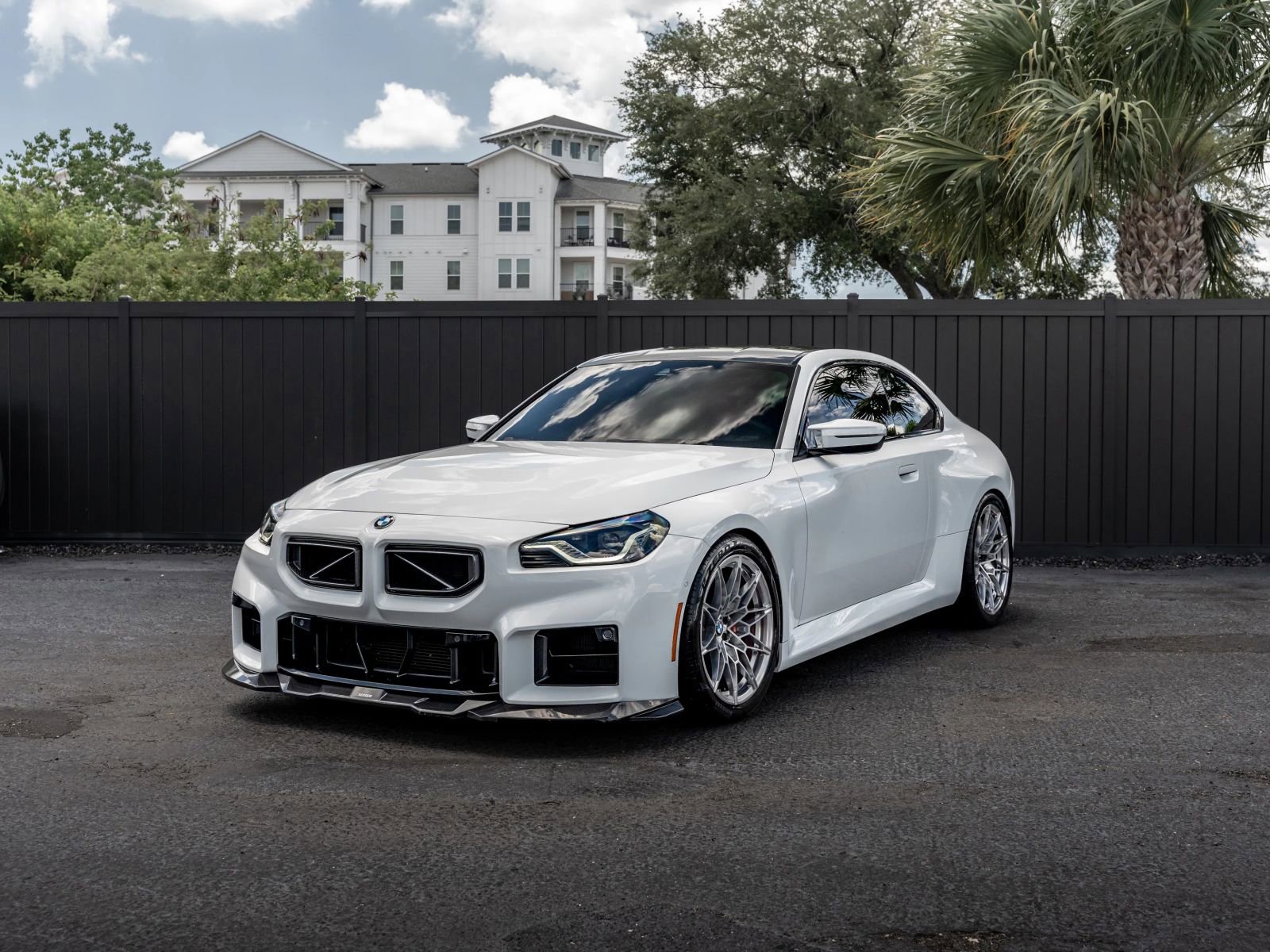 Used 2023 BMW M2 w/ Lighting Package RWD image 8