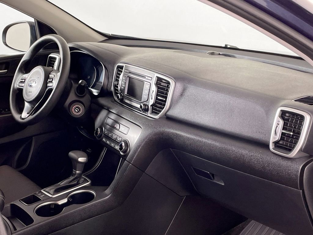 Used 2017 Kia Sportage LX image 30