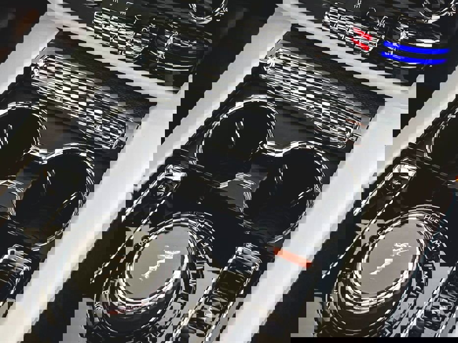 New 2025 Rolls-Royce Spectre Black Badge w/ Leather Finishing Pack image 50