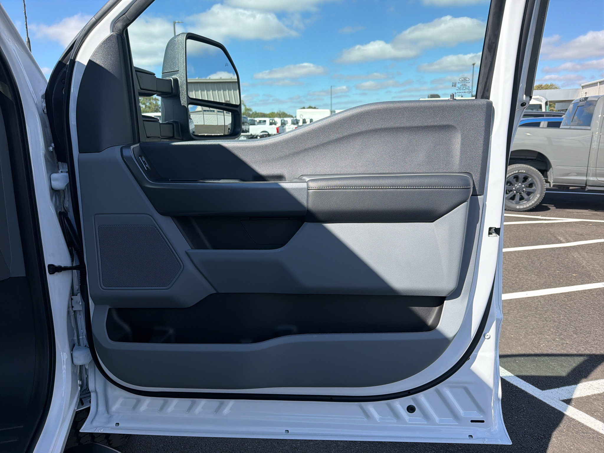 New 2027 Ford F250 XLT AWD/4WD image 19