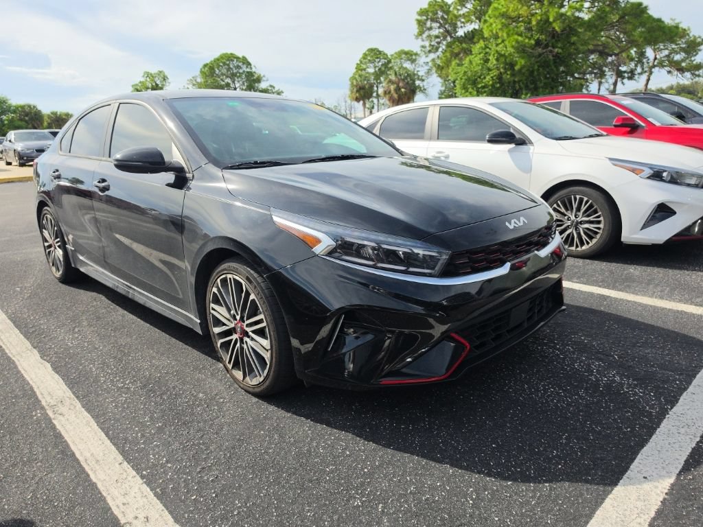 Certified 2023 Kia Forte GT w/ GT2 Package FWD image 3