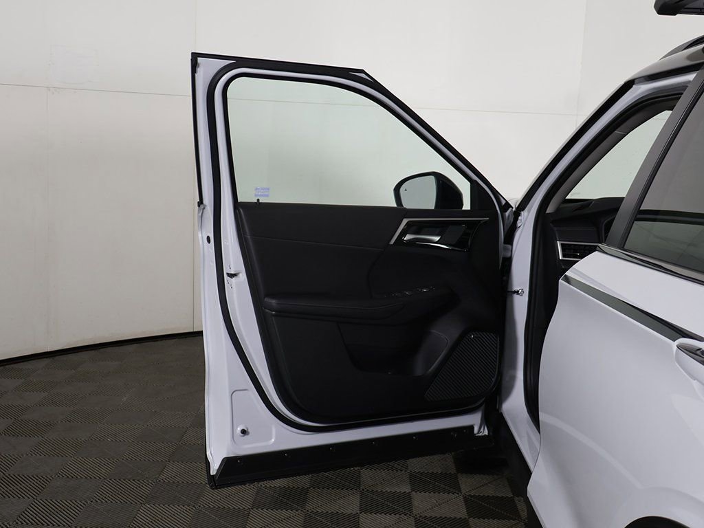 New 2026 Mitsubishi Outlander AWD image 23