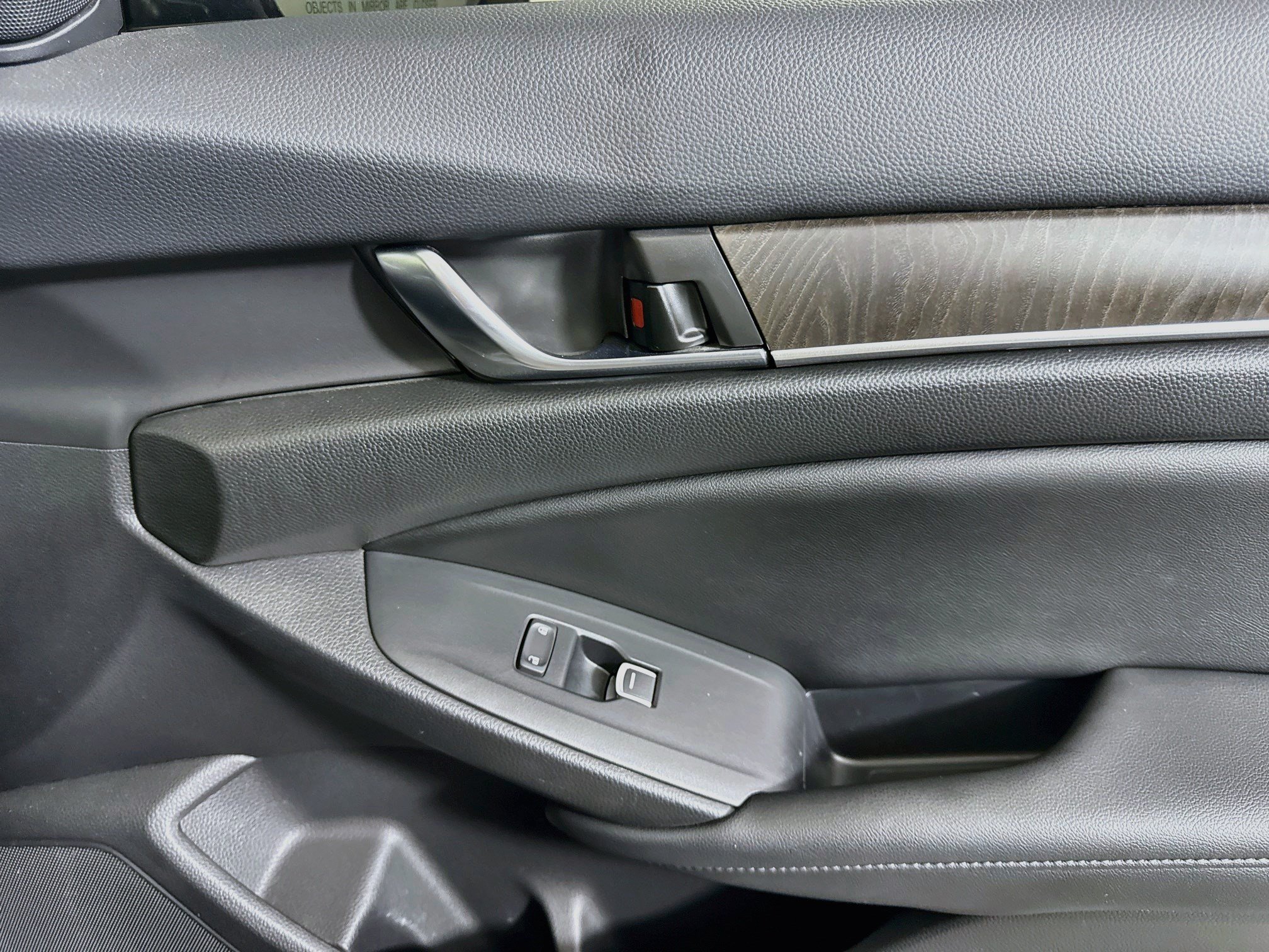Used 2022 Honda Accord Touring image 31