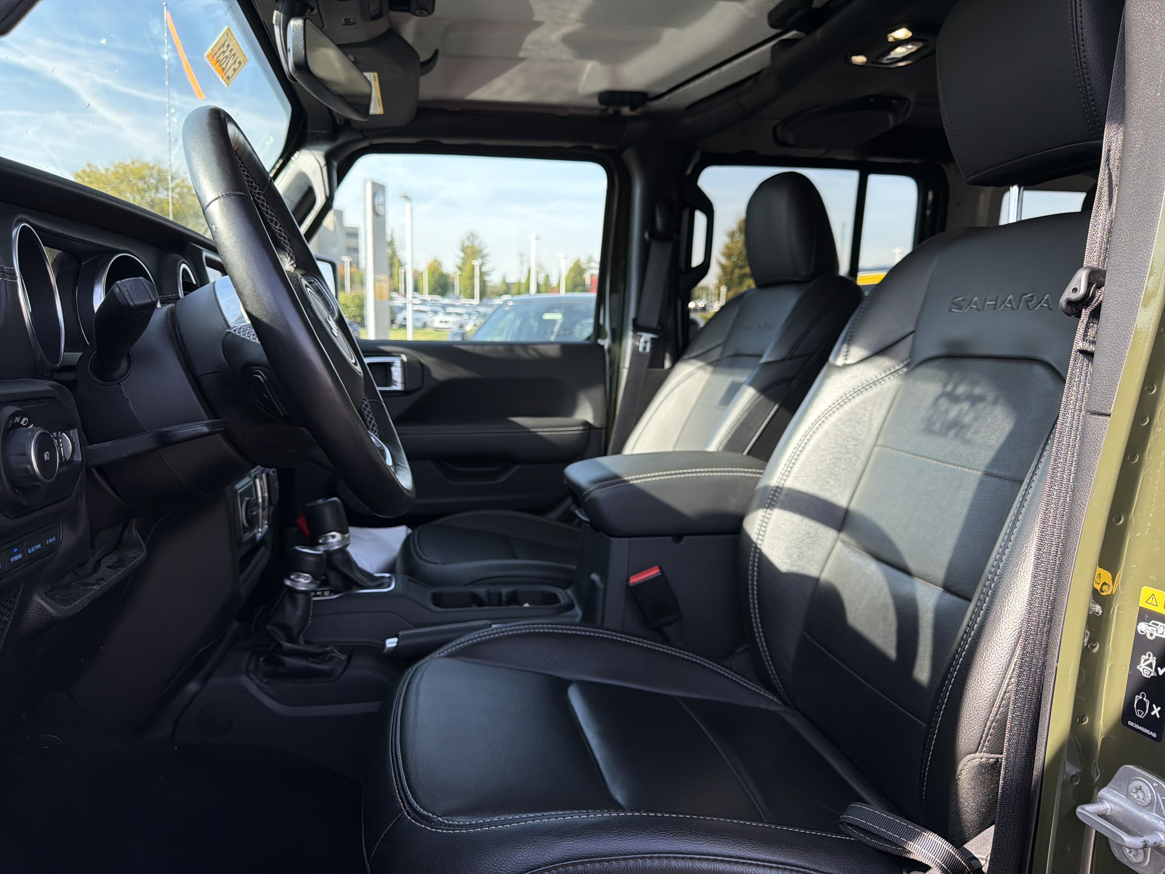 Certified 2022 Jeep Wrangler Unlimited Sahara w/ Cold Weather Group AWD/4WD image 12