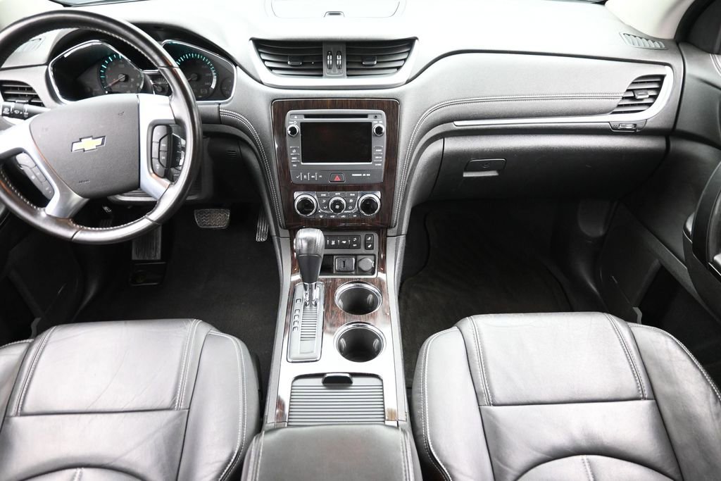 Used 2017 Chevrolet Traverse LT AWD/4WD image 14