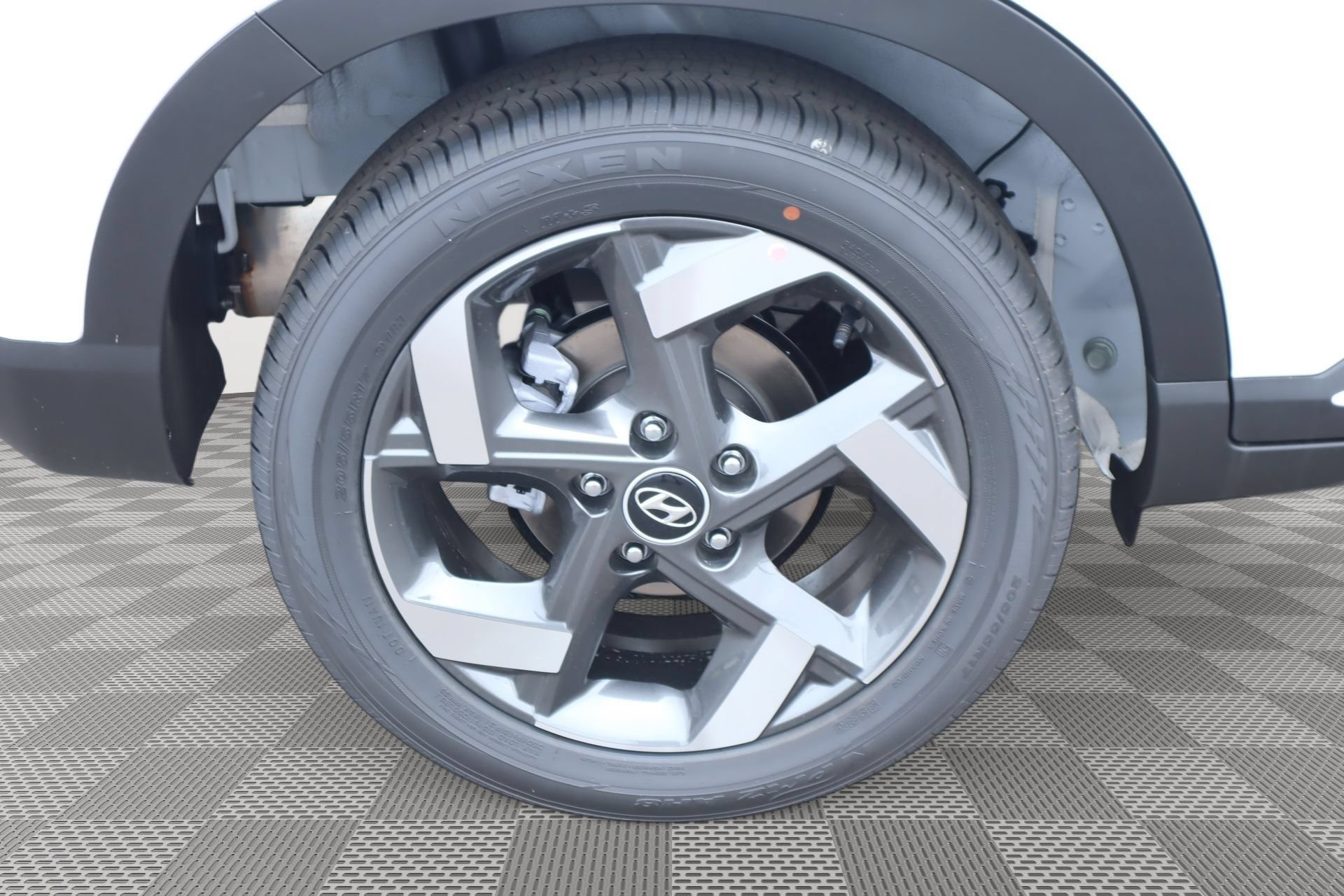 New 2026 Hyundai Venue SEL FWD image 4