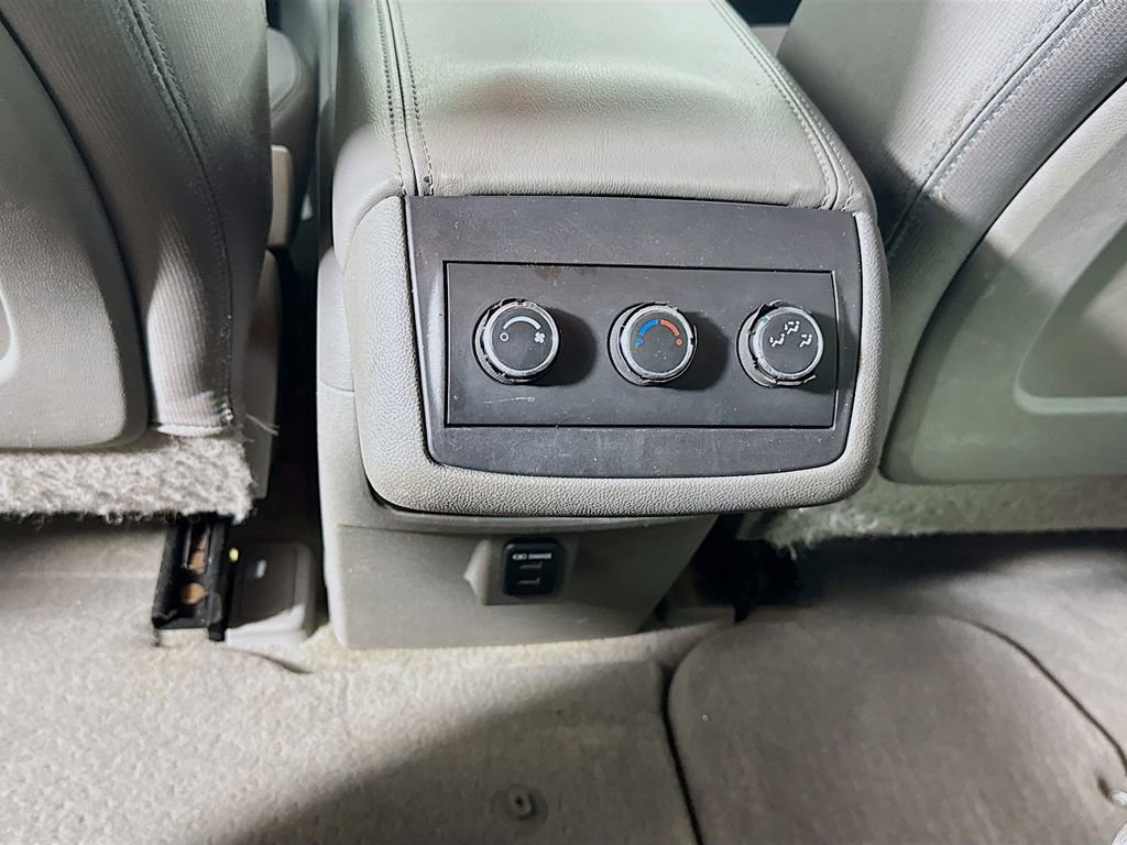 Used 2016 Chevrolet Traverse LS image 28
