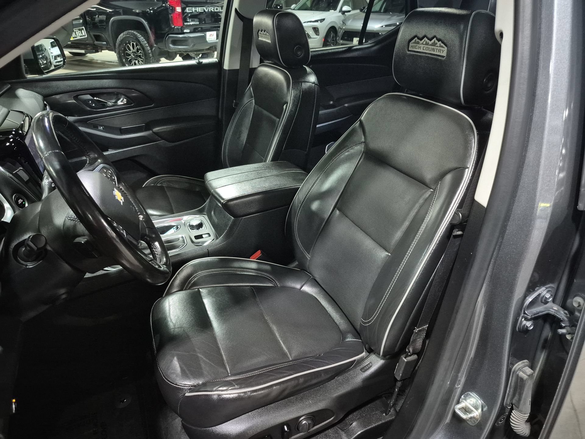 Used 2020 Chevrolet Traverse High Country AWD/4WD image 21