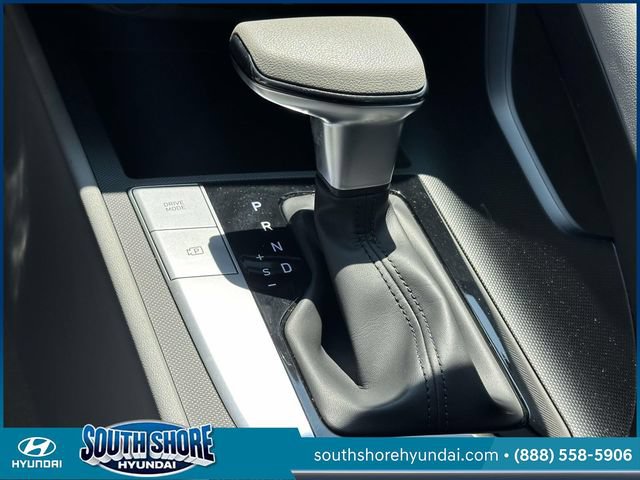 Certified 2023 Hyundai Elantra SE FWD image 32