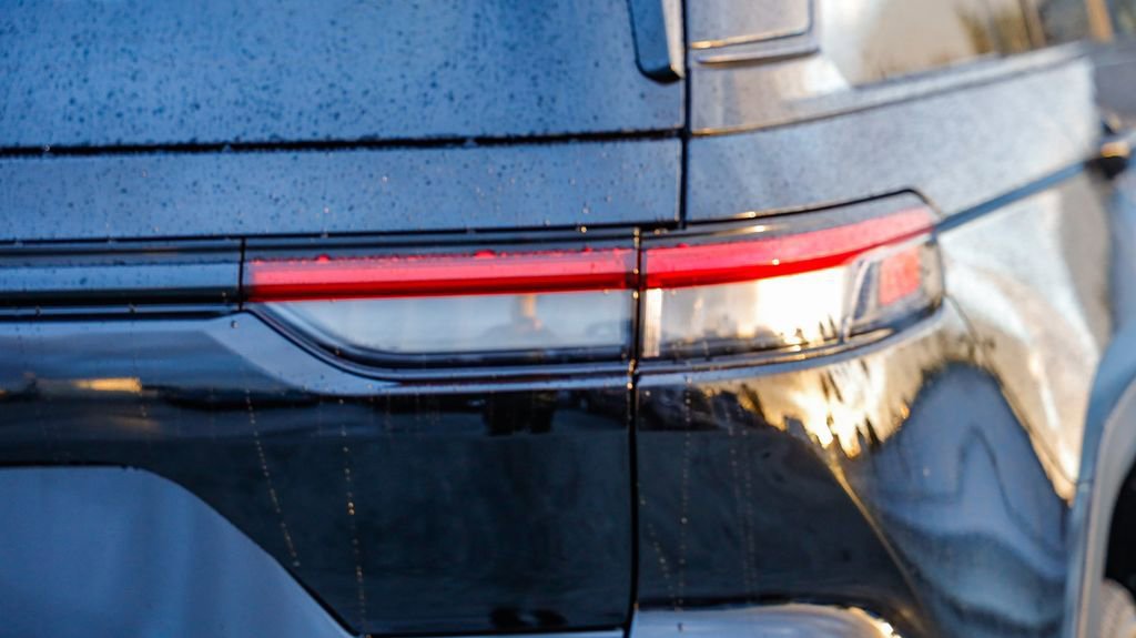 New 2026 Jeep Grand Cherokee Limited AWD/4WD image 10