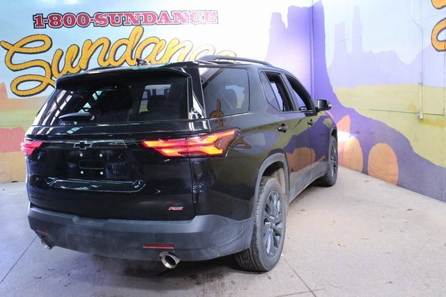 Used 2023 Chevrolet Traverse RS image 8